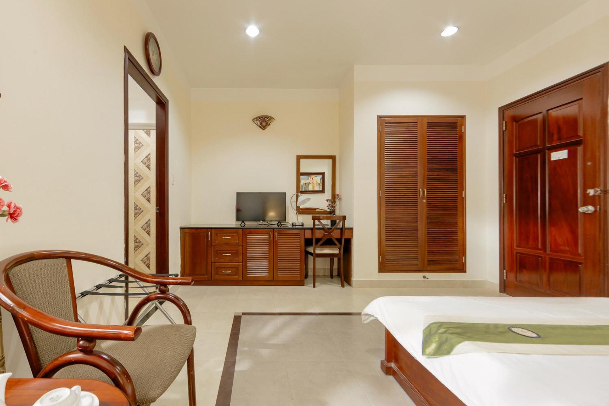 Hung Phong Hotel - Near Dalat Night Market Екстер'єр фото