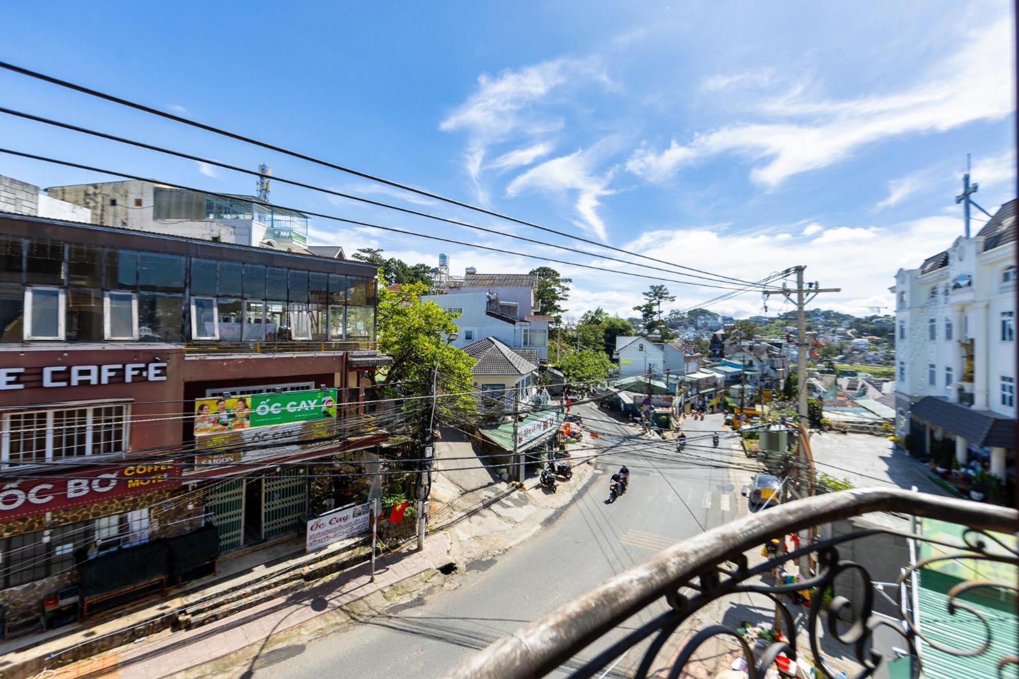 Hung Phong Hotel - Near Dalat Night Market Екстер'єр фото